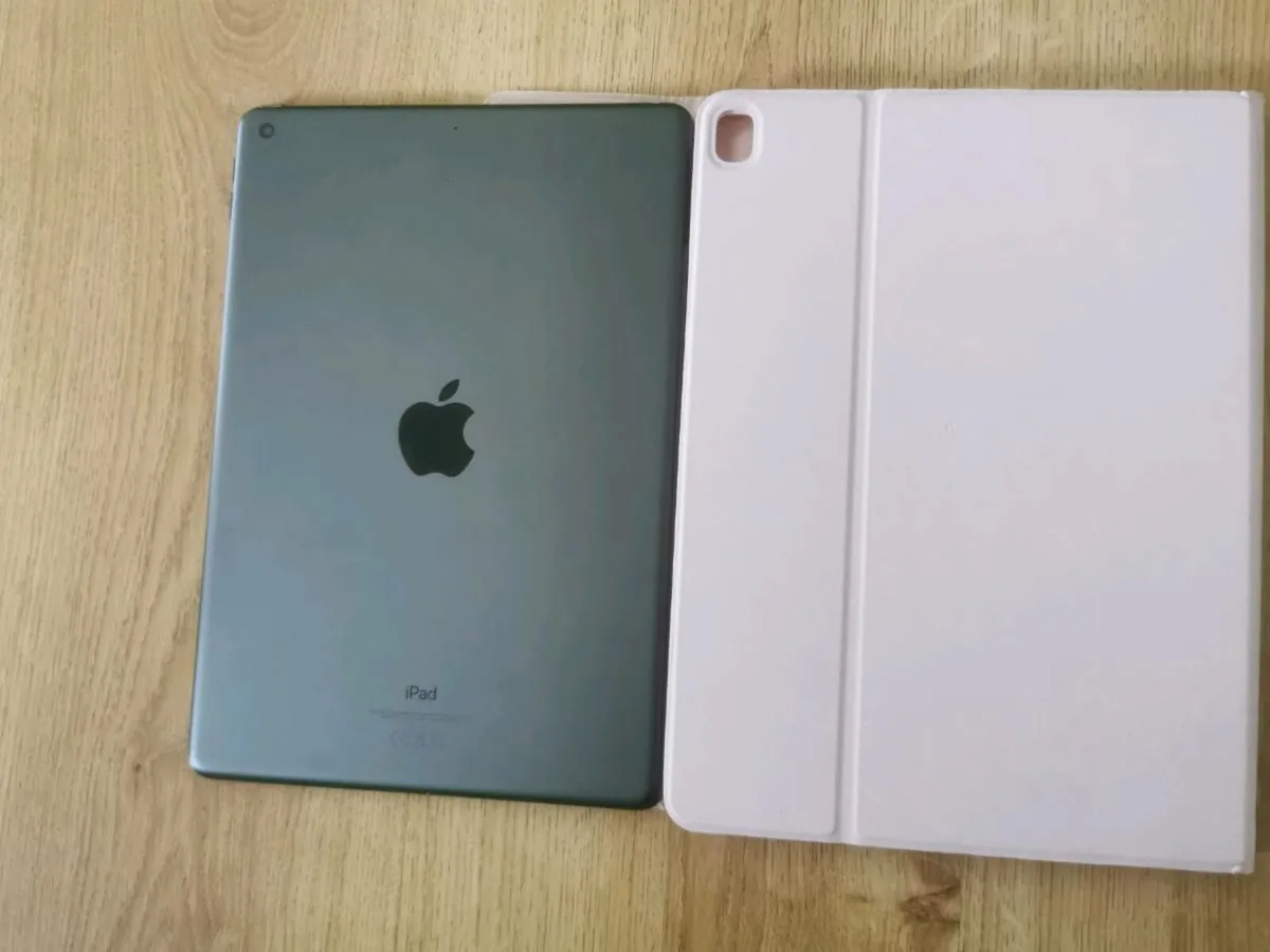 Ipad 9th generation - Image 2