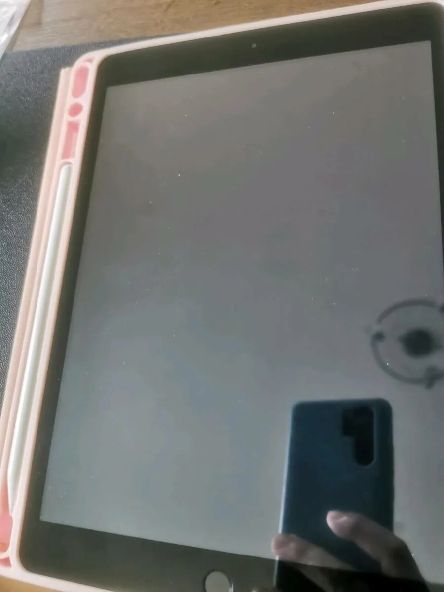 Ipad 9th generation - Image 3