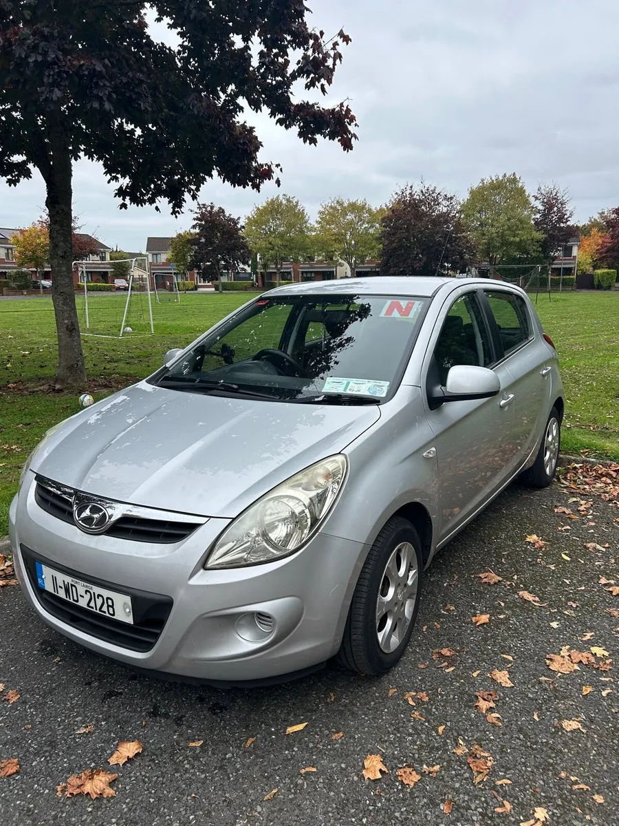 2011 Silver Hyundai i20 *PLEASE READ DESCRIPTION - Image 1