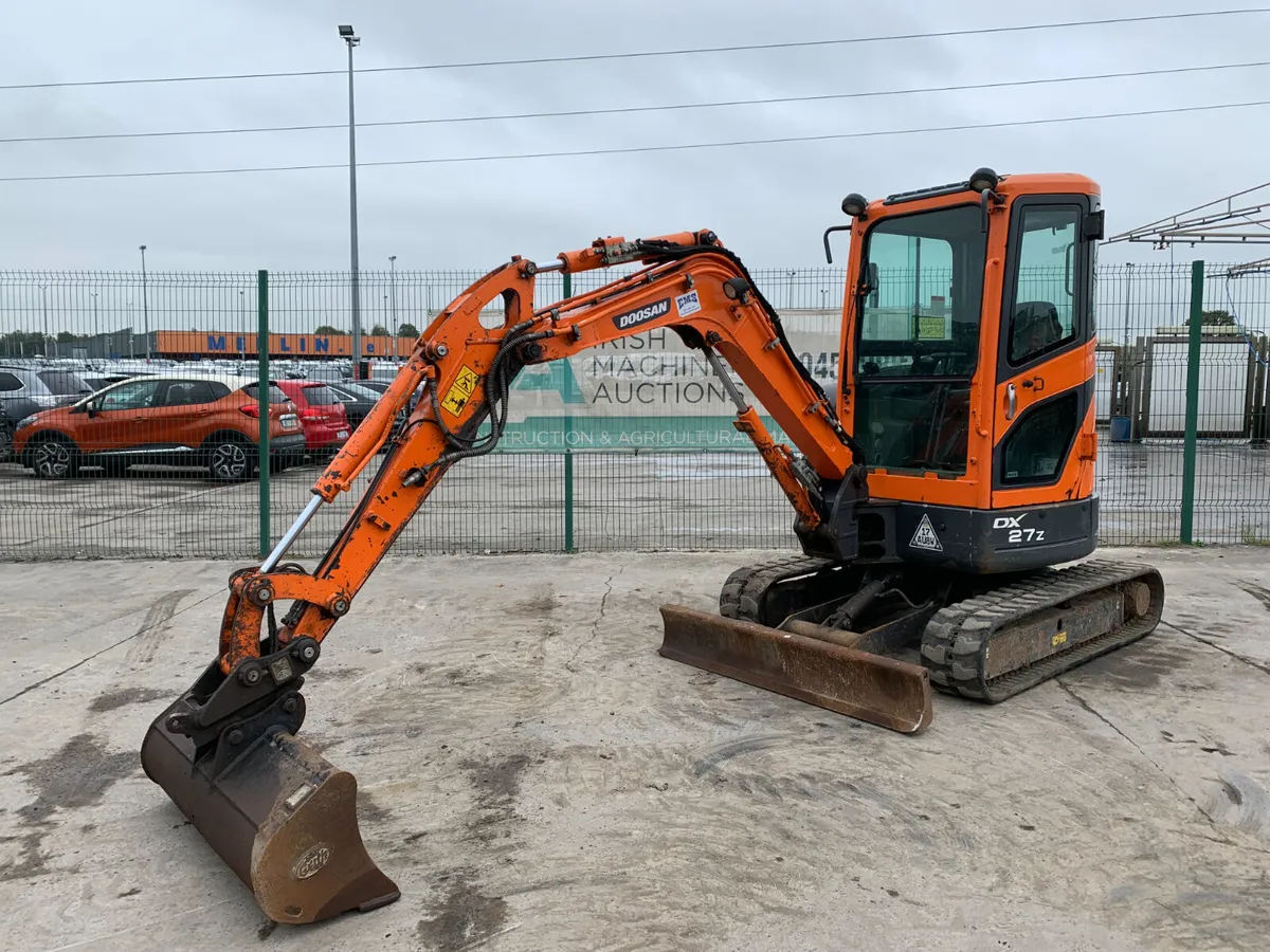 2018 DOOSAN DX27Z EXCAVATOR FOR AUCTION - NAAS - Image 1
