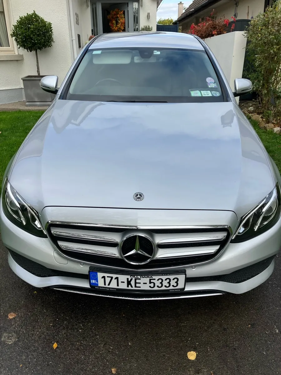 Mercedes E220 CDI Avantgarde - Image 1
