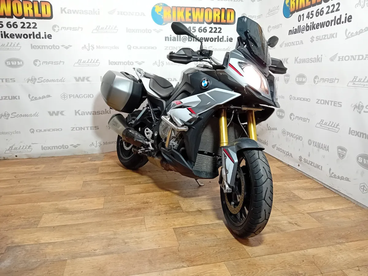 BMW S 1000 XR 2016 - Image 2