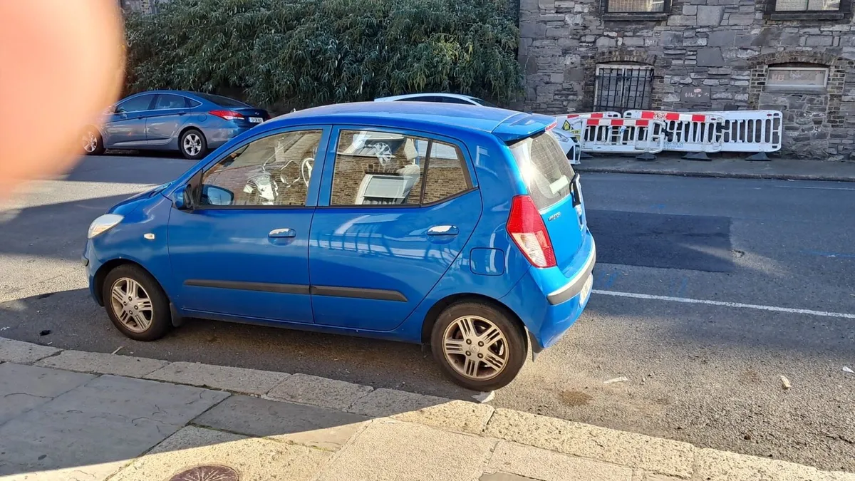 Hyundai  i10  2010 - Image 4