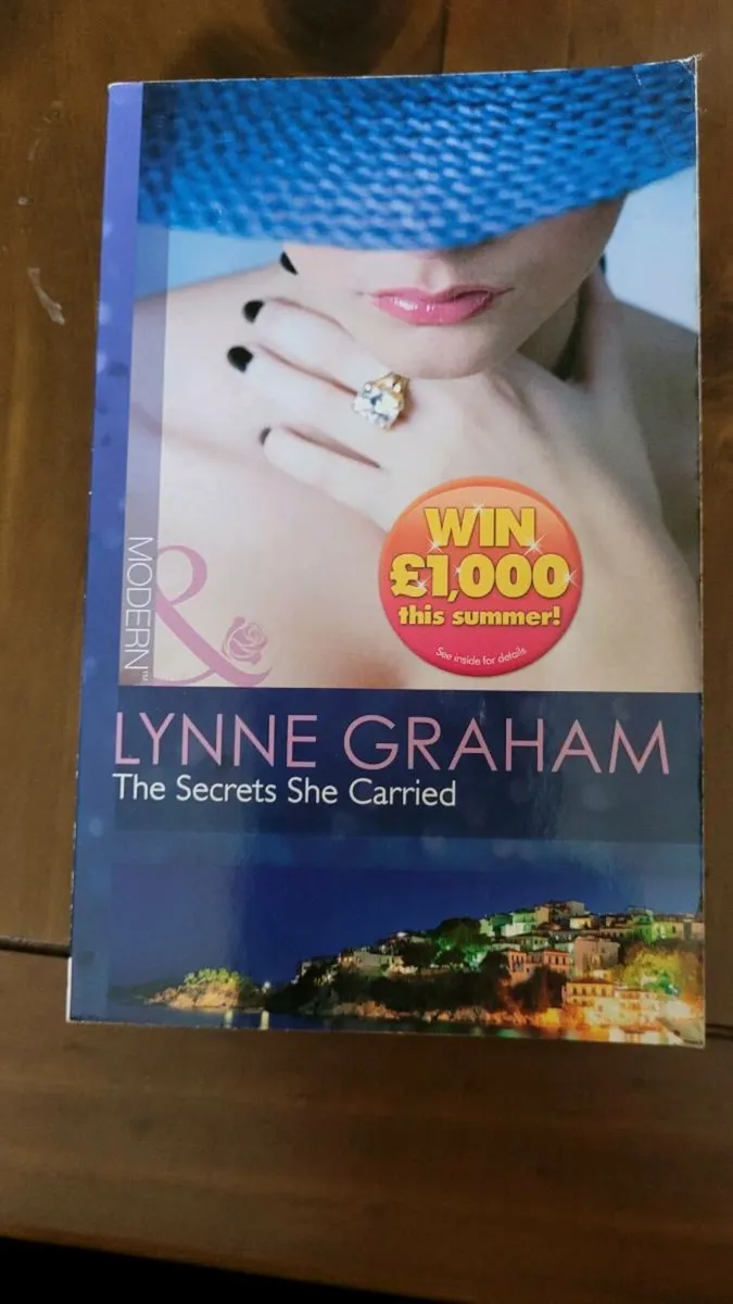 Mills and boon books - Image 3