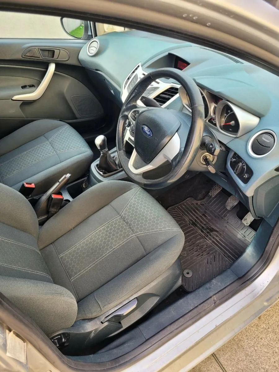 Ford Fiesta - Image 3