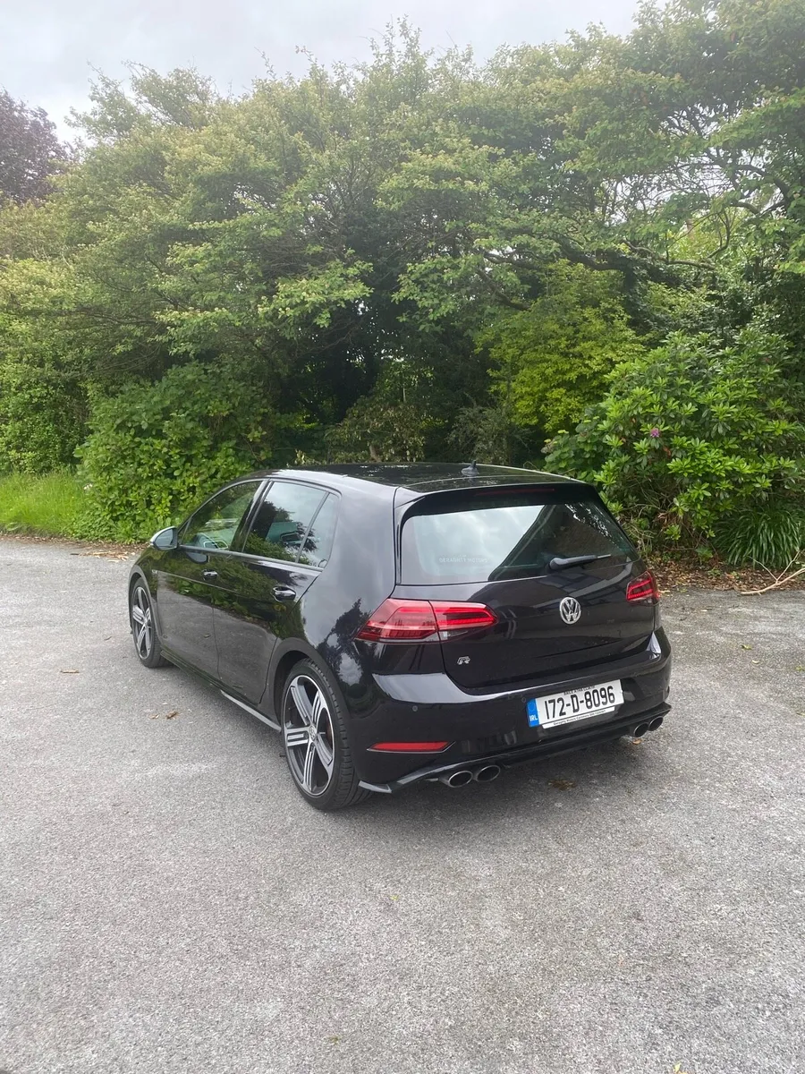 Golf R - Image 2