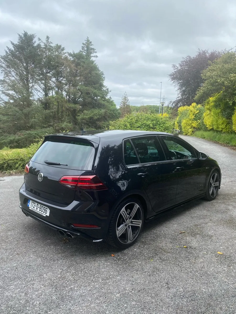 Golf R - Image 3