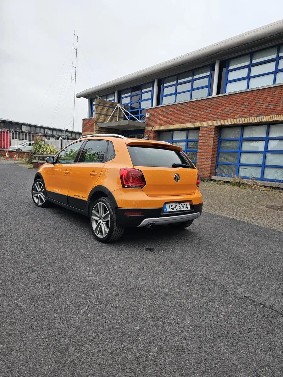 Volkwagen Polo Cross 2014   Automatic - Image 2