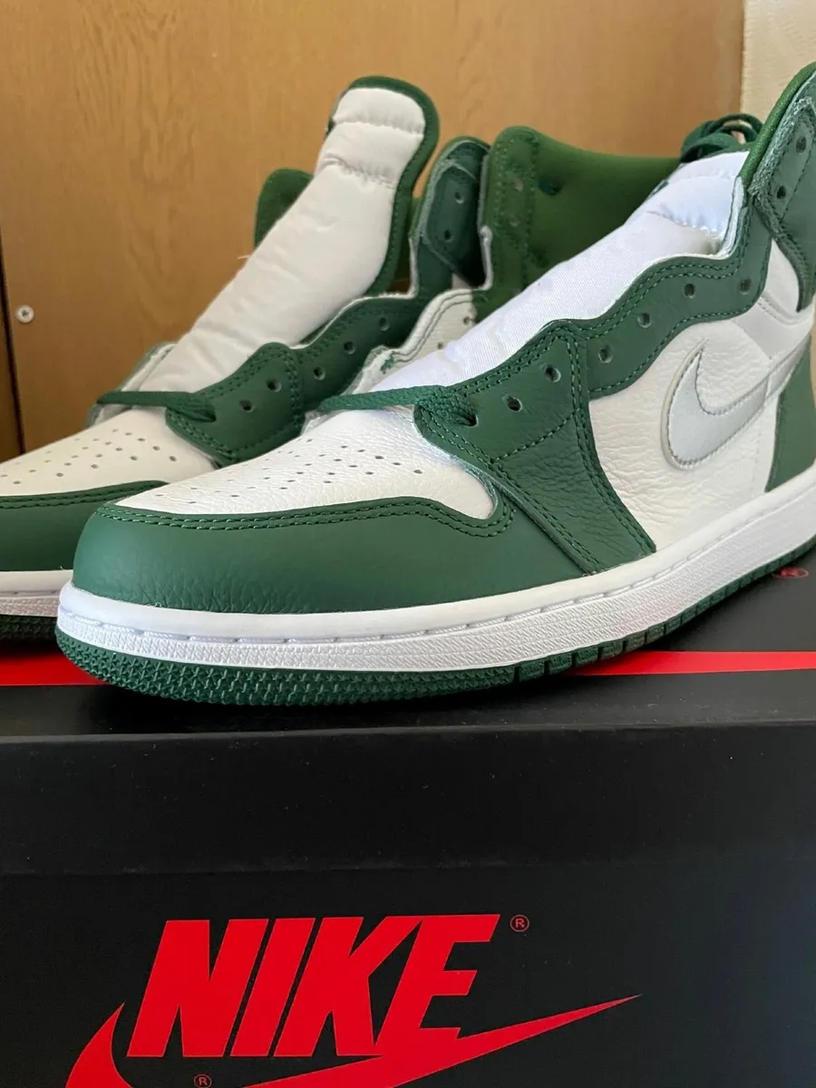 Air Jordan 1 Retro High OG - Image 1