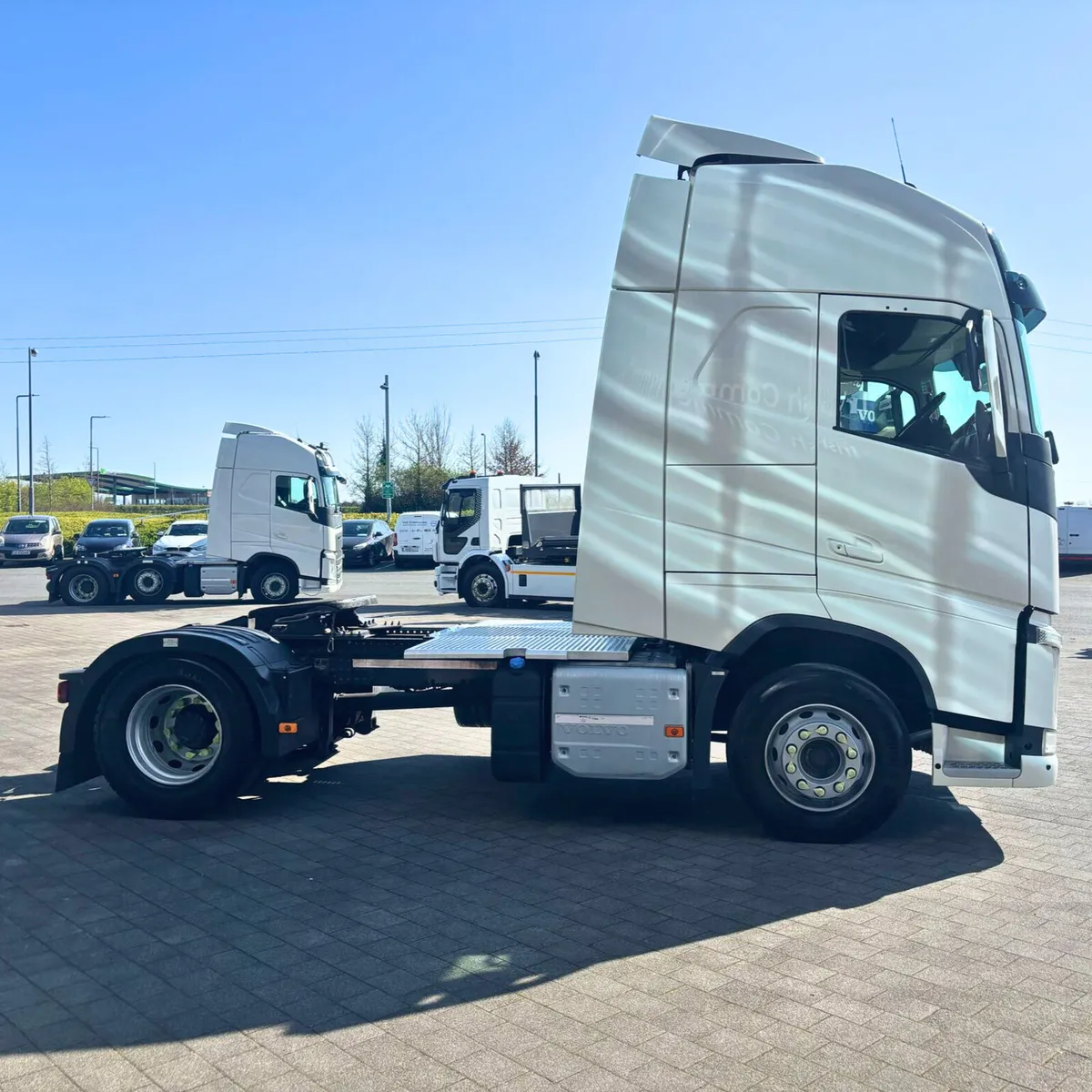 Volvo FH460 4X2 - Image 4