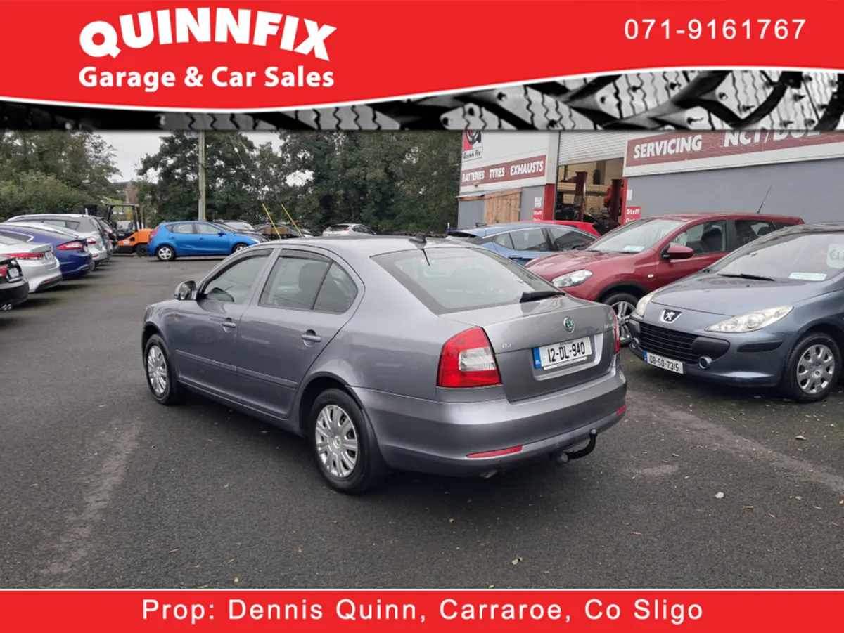 Skoda Octavia AMBIENTE 1.6 CR TDI 105HP 4DR - Image 4