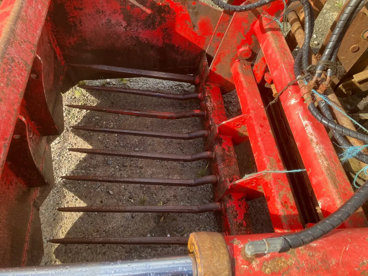 McHale Silage Grab - Image 4