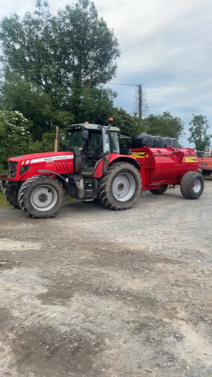 Massey 6475 - Image 2