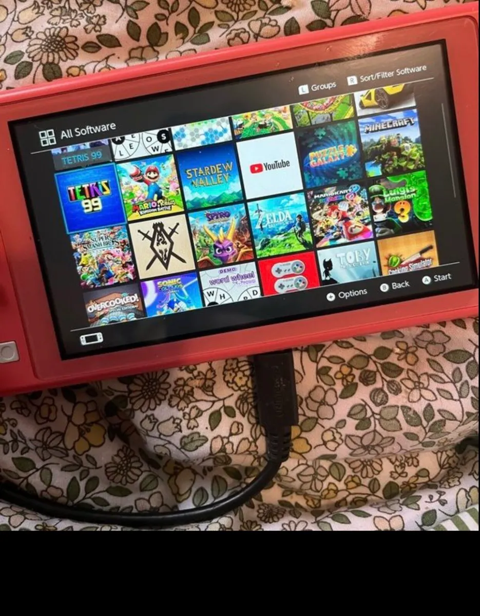 Nintendo switch lite with 9 games & micro SD card - Image 3