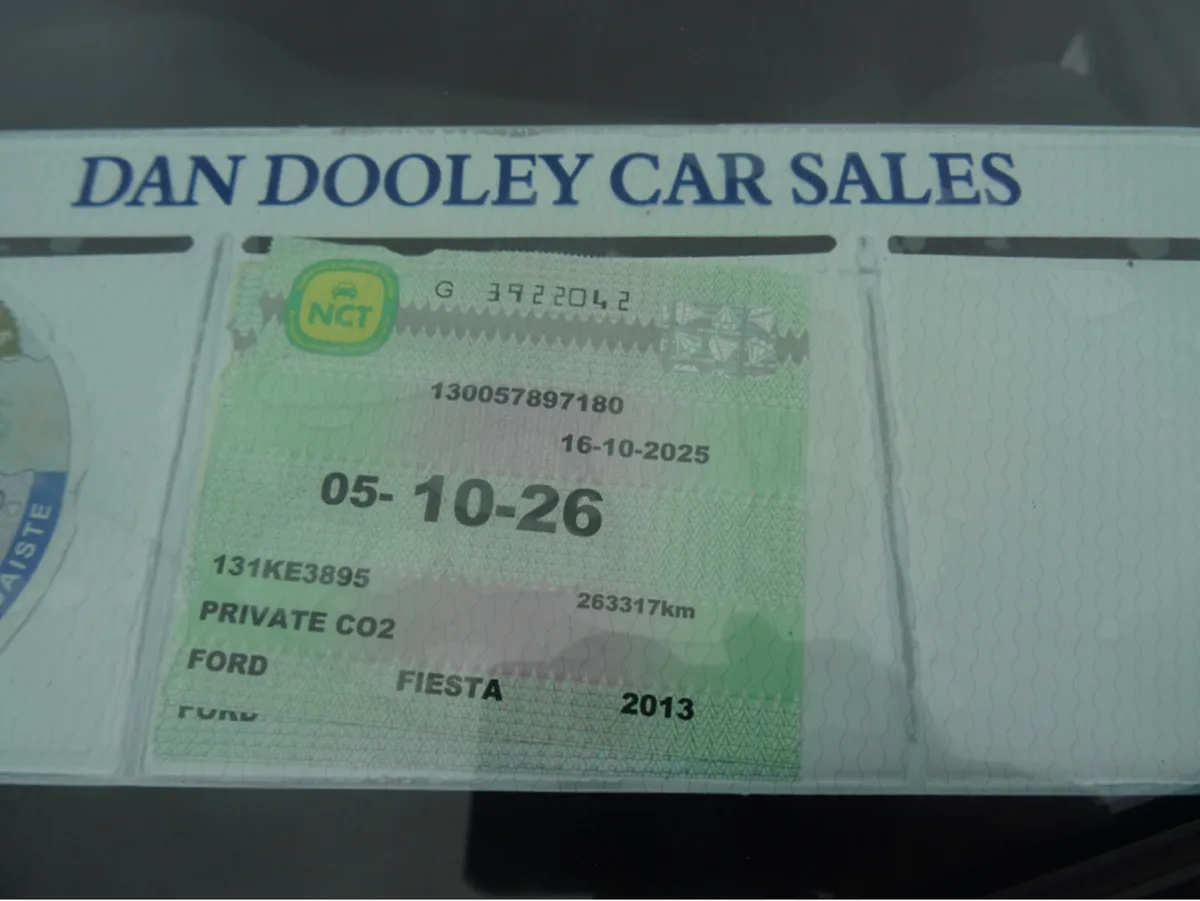 Ford Fiesta 1.6 TDCI ZETEC ECONETIC 95PS 5DR - Image 2