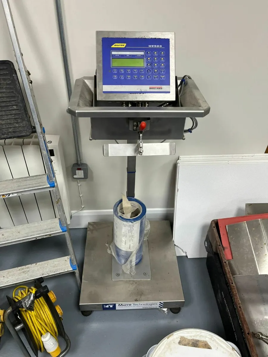 Stainless steel weighing scales - Image 1