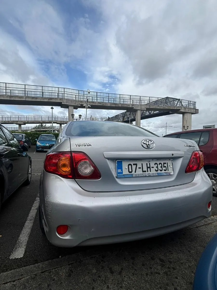 Toyota Corolla 2007 - Image 2