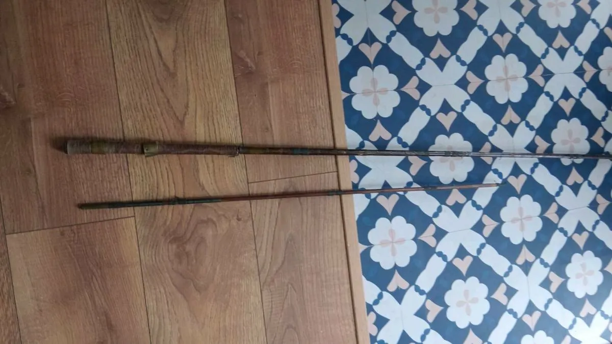 Vintage cane fishing rod - Image 4