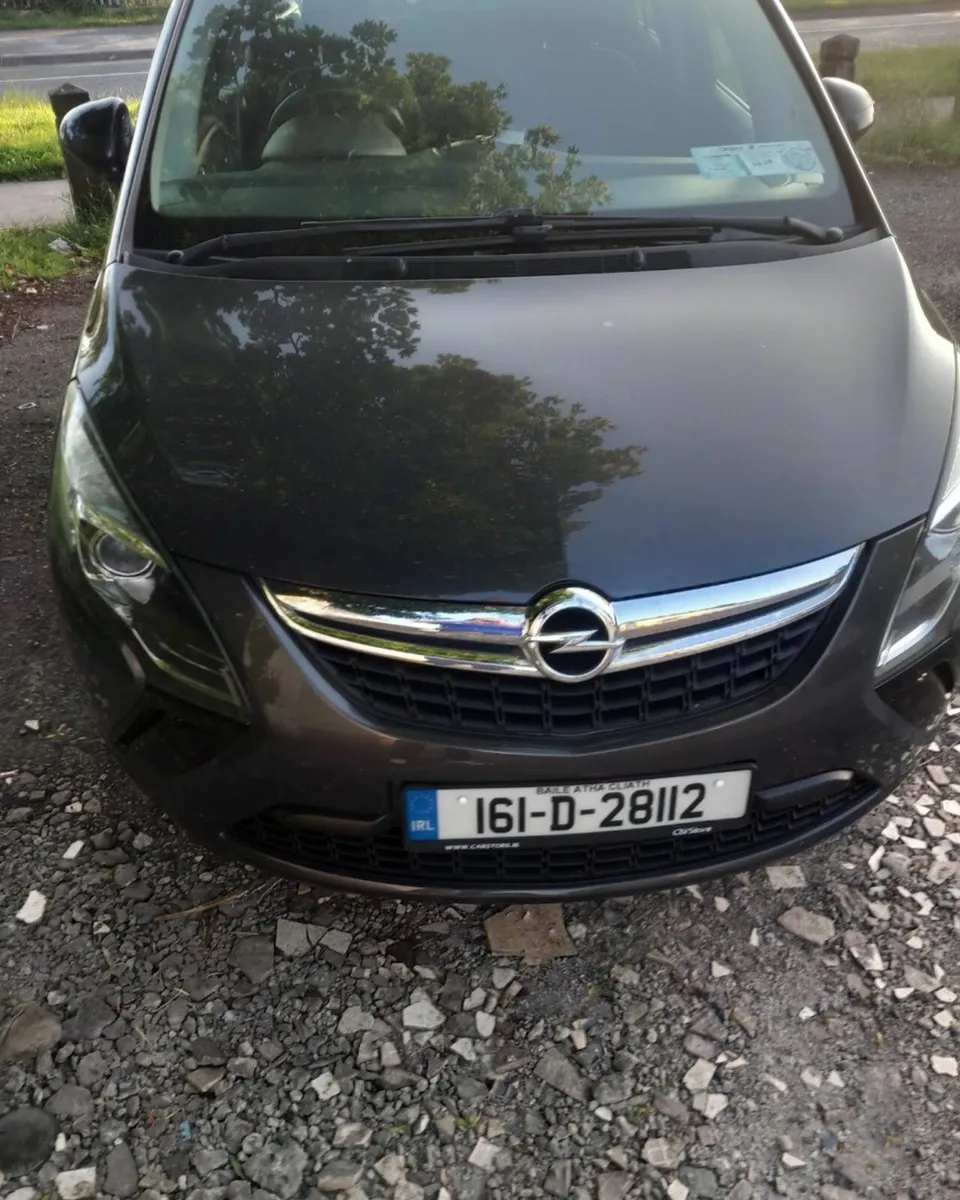 Opel Zafira 2016 - Image 1