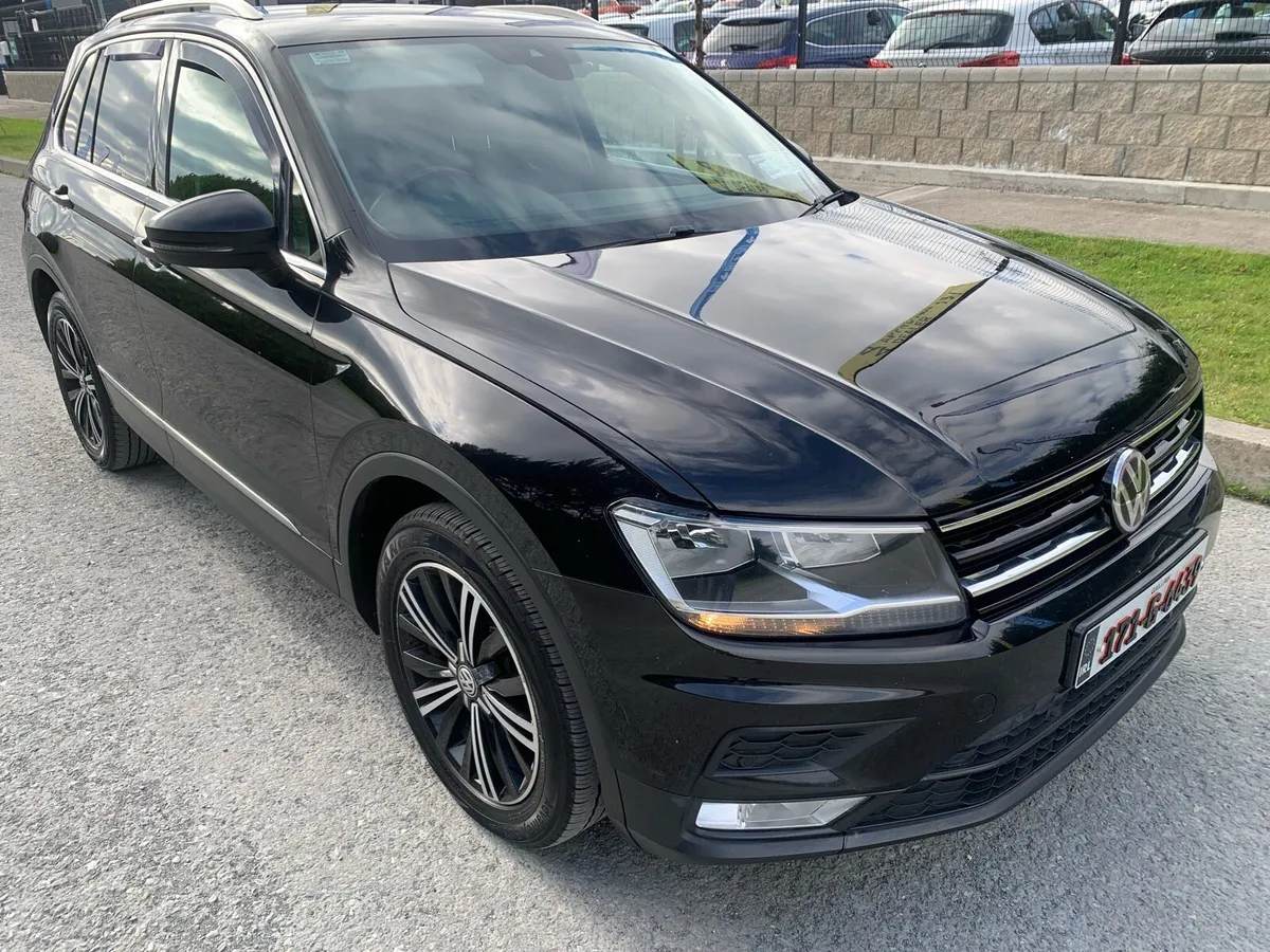 2017 Volkswagen Tiguan, Nctd 1/27, taxed 8/26 - Image 1