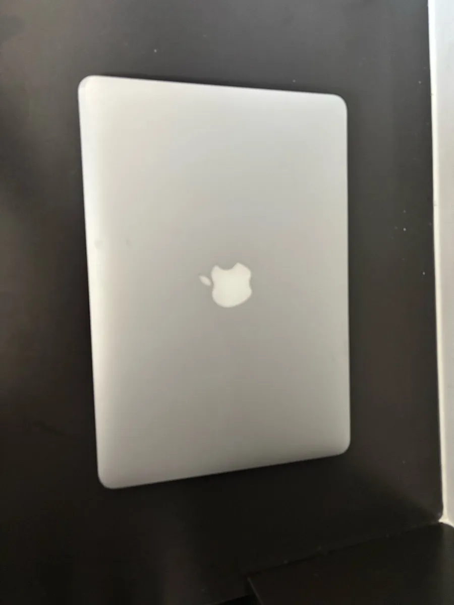 MacBook Air 2017 / 13.3”/ 8 GB/ 128 GB SSD/ Silver - Image 3