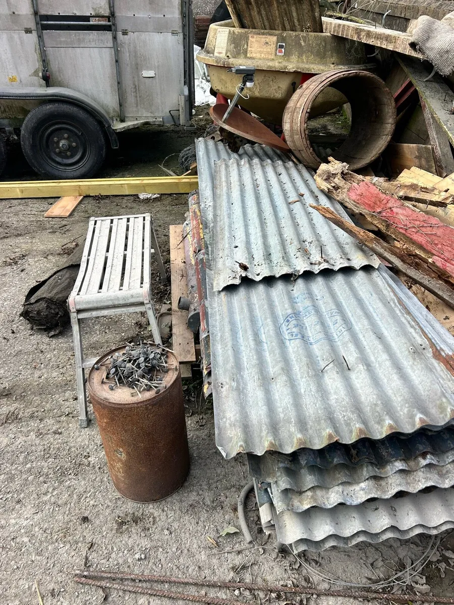 30 sheets of galvanised sheeting - Image 3