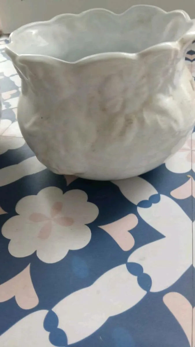 Vintage ceramic pots - Image 3