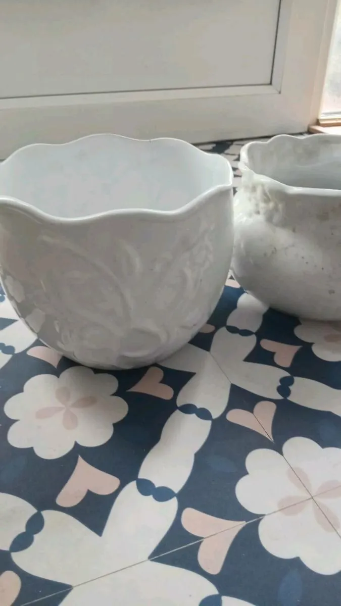 Vintage ceramic pots - Image 1