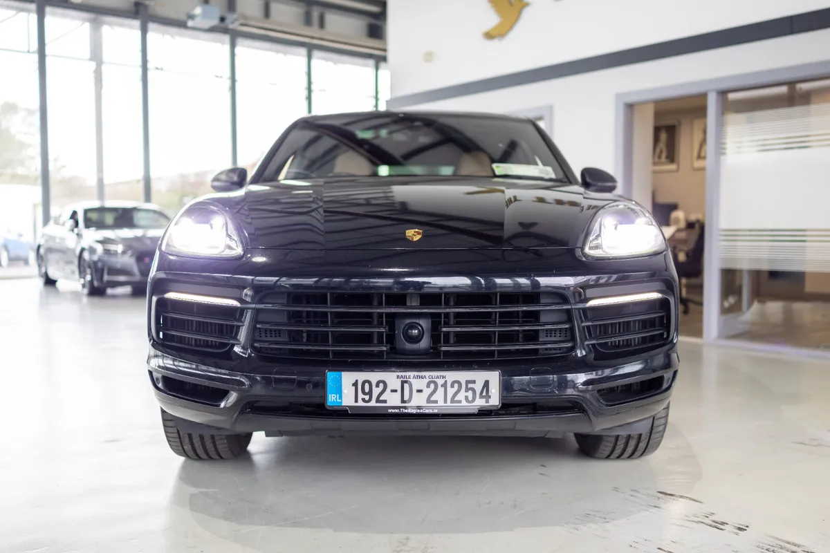 Porsche Cayenne 2019 3.0 4DR AUTO - Image 2