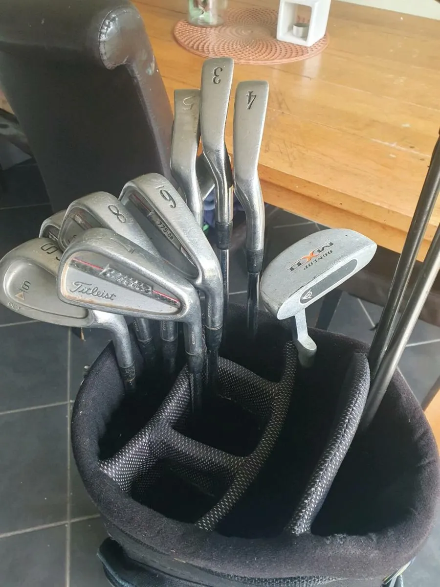 SET OF GOLF CLUBS - Image 2