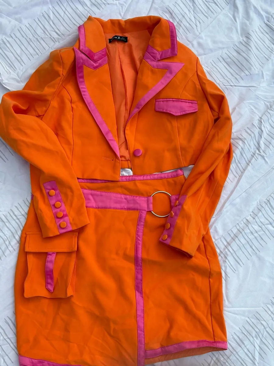Woman sets - Image 1