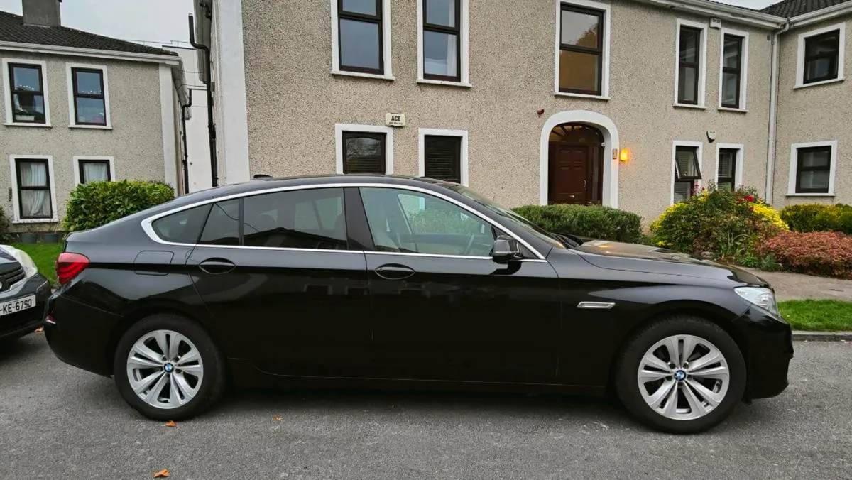Bmw 5 Series GT - Image 3
