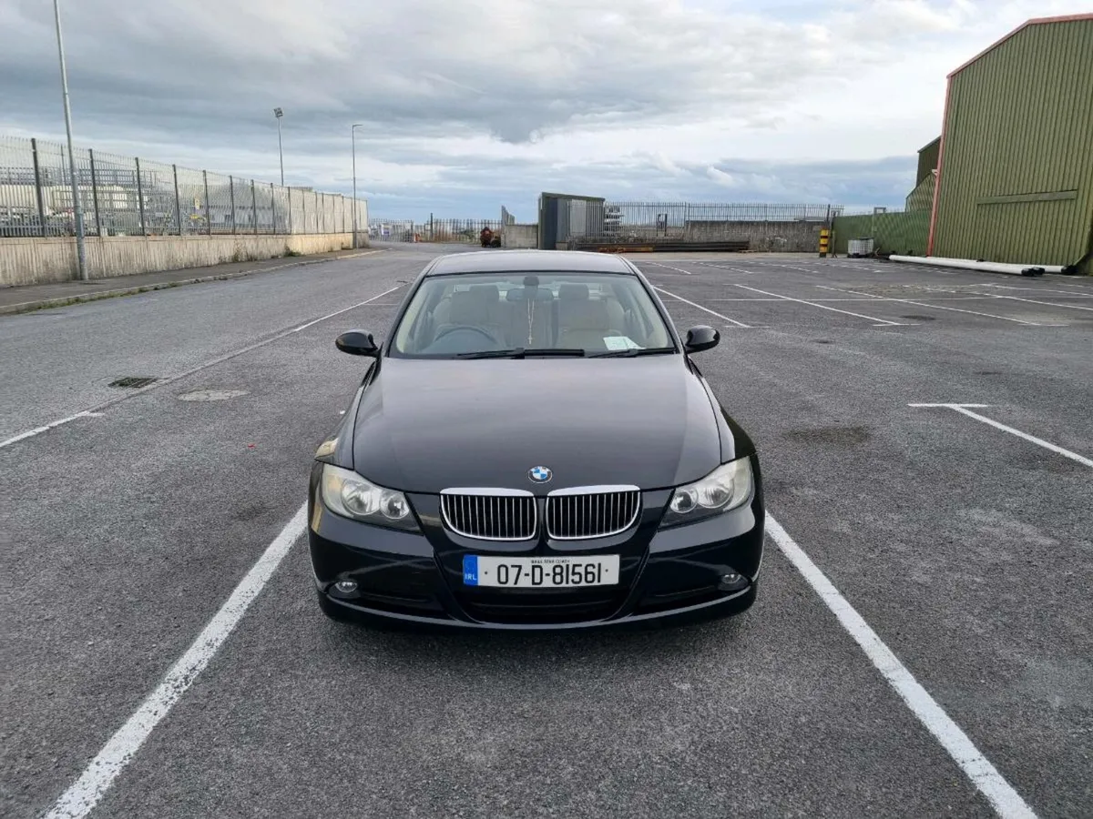BMW e90 320i 170hp - Image 3