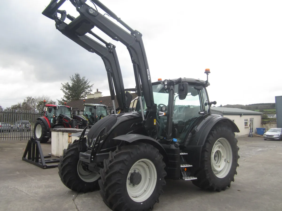 VALTRA N155 A.. 2026... - Image 3