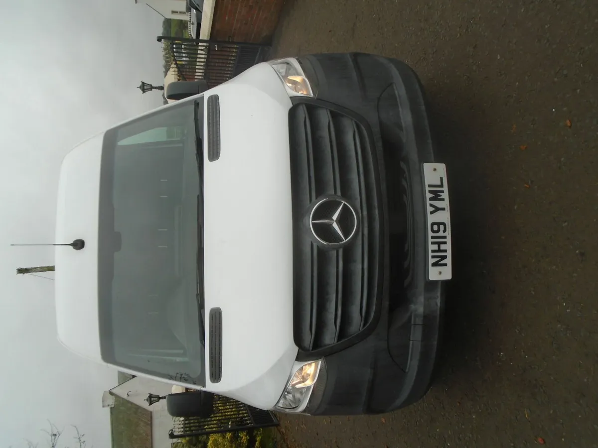 2019 Mercedes-Benz Sprinter 316 CDI MWB HR RWD - Image 2