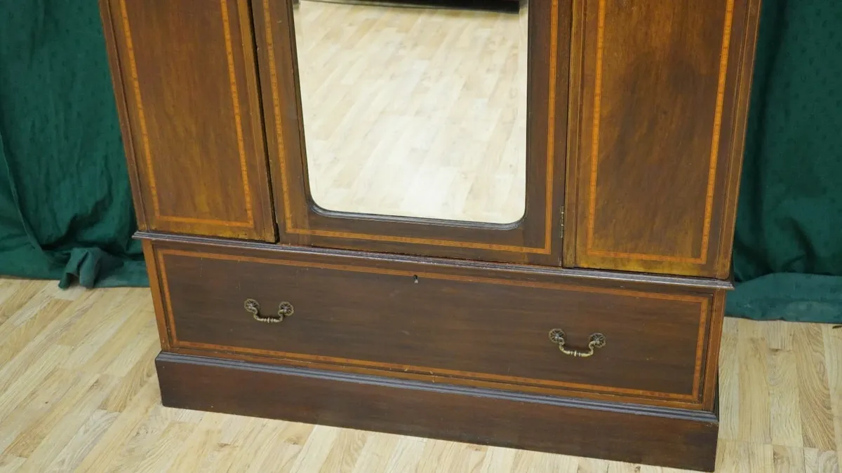 Edwardian Inlaid Mahogany Wardrobe with Mirror - Image 4