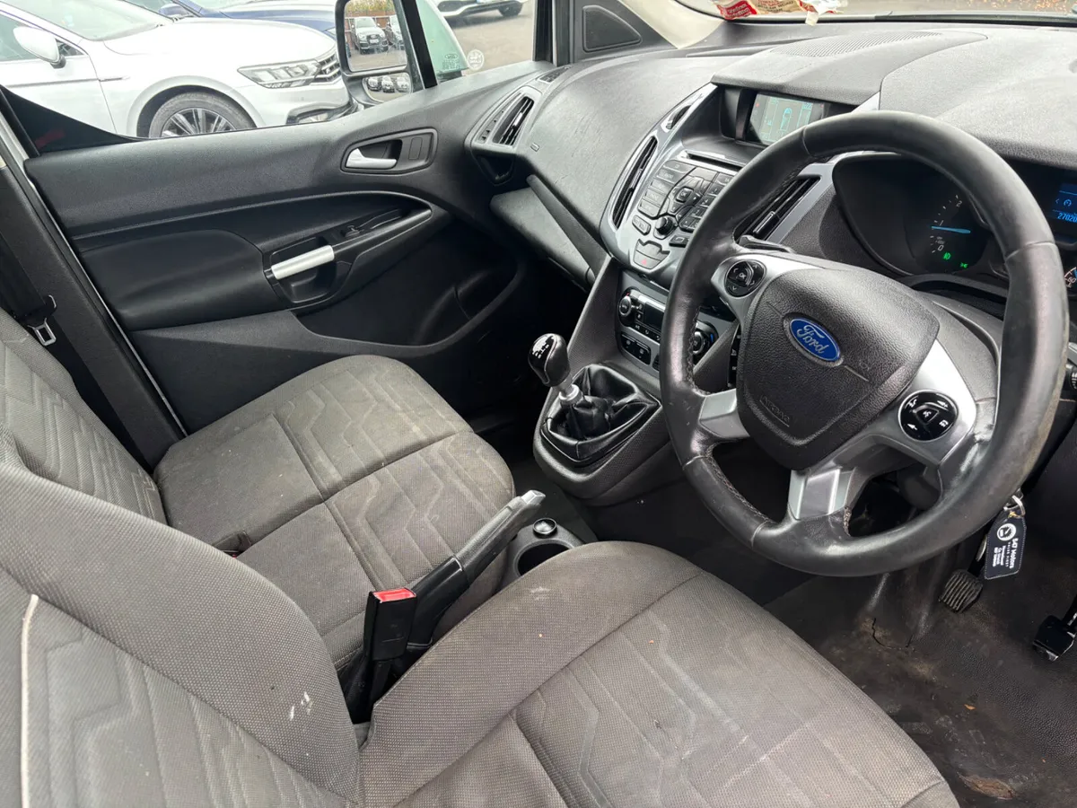 Ford Transit Connect 2015 Limited New DOD - Image 4