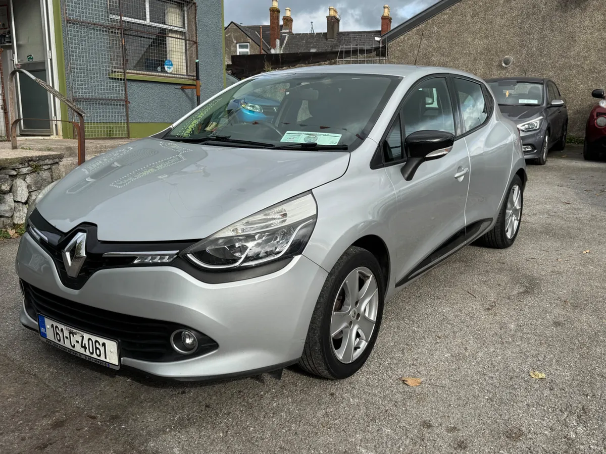 Renault Clio Ideal starter car - Image 3