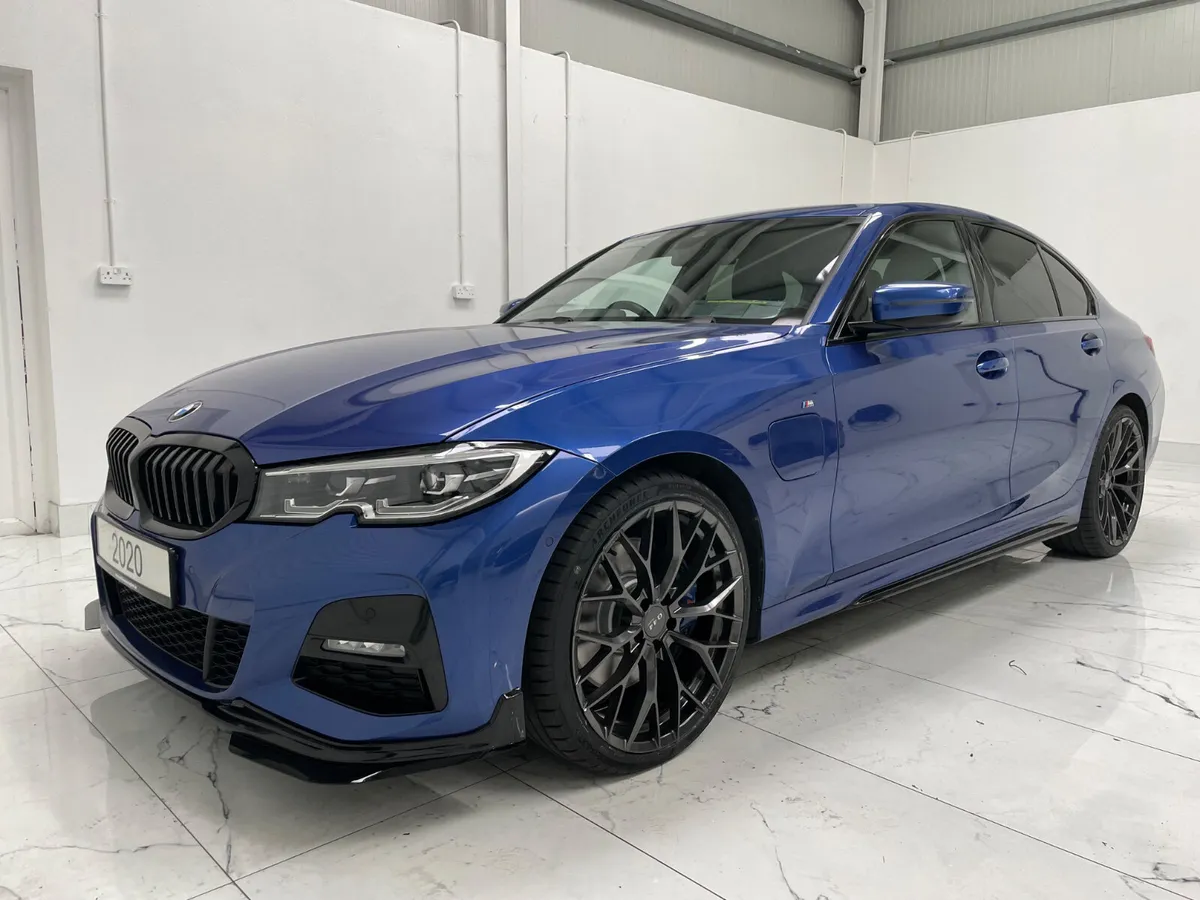 BMW 3-Series 2020 330e Msport - Image 4