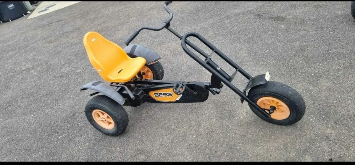 Burg go cart - Image 2