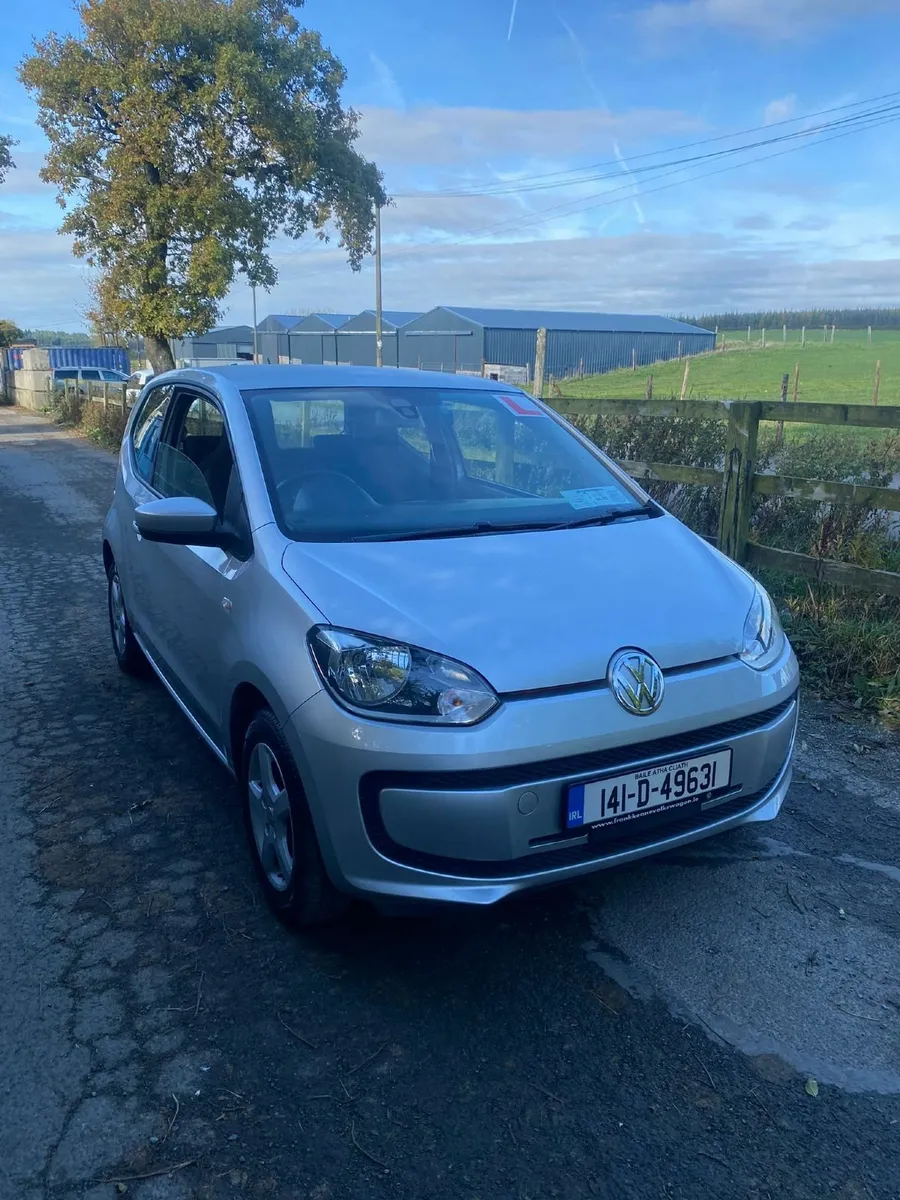 Volkswagen up! 2014 - Image 1