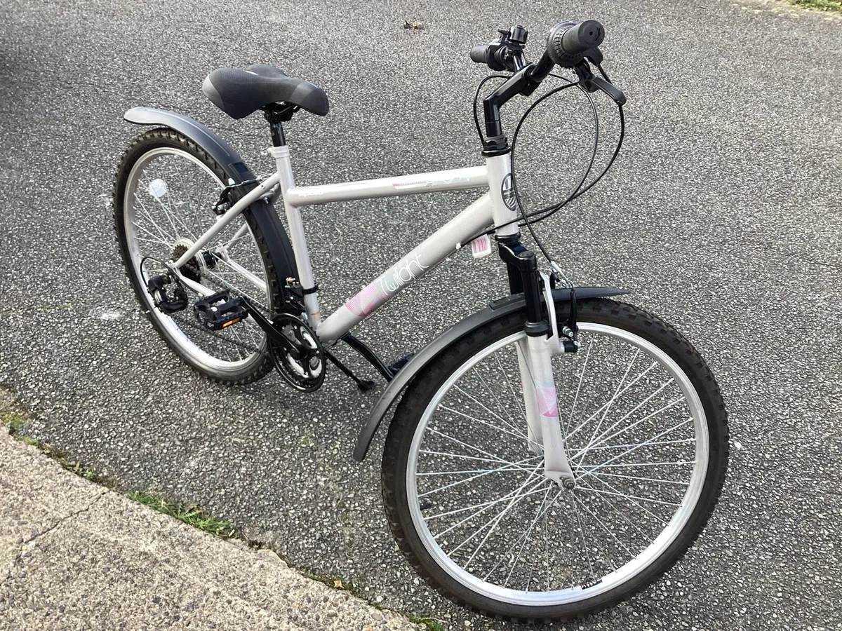 Mountain bike - Image 1