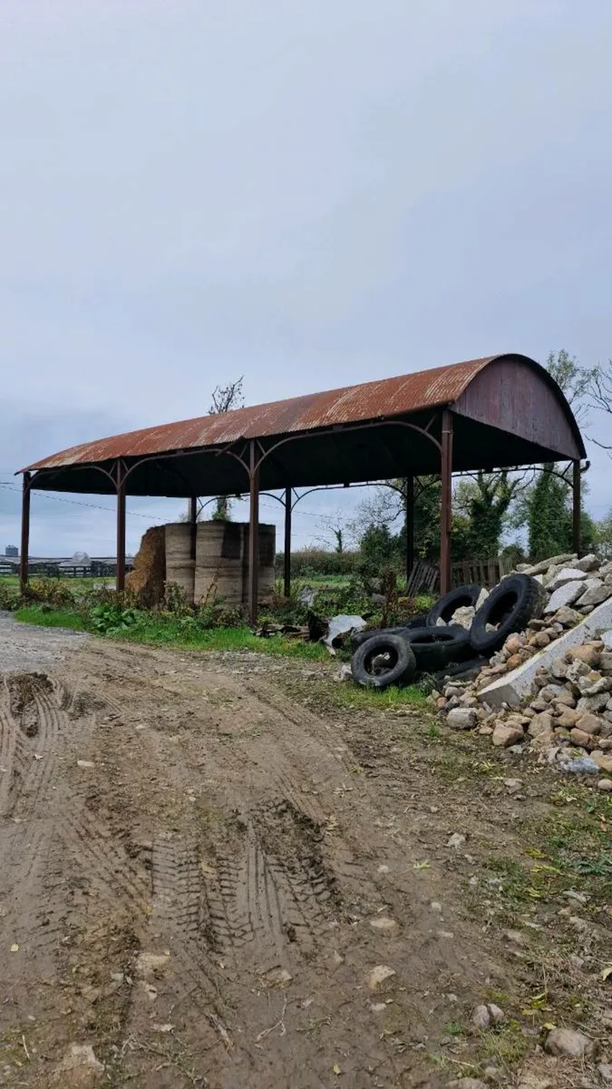 Hay Barn/Shed for sale - Image 2