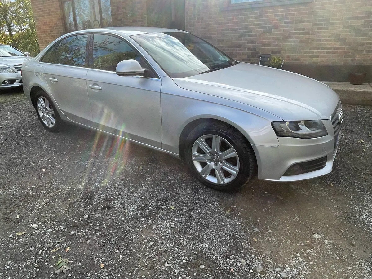 Audi A4 - NCT & Tax €3,250 - Image 2