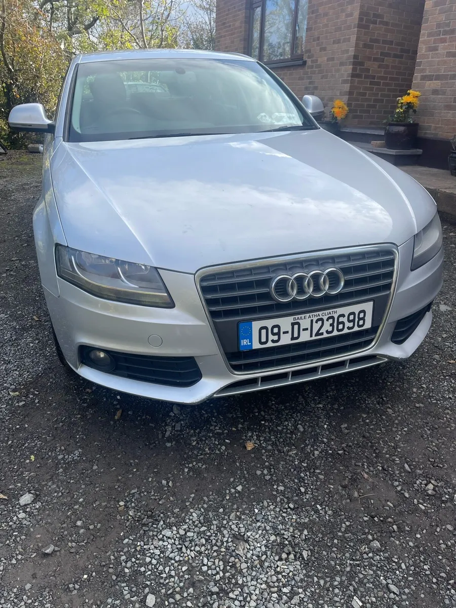 Audi A4 - NCT & Tax €3,250 - Image 3