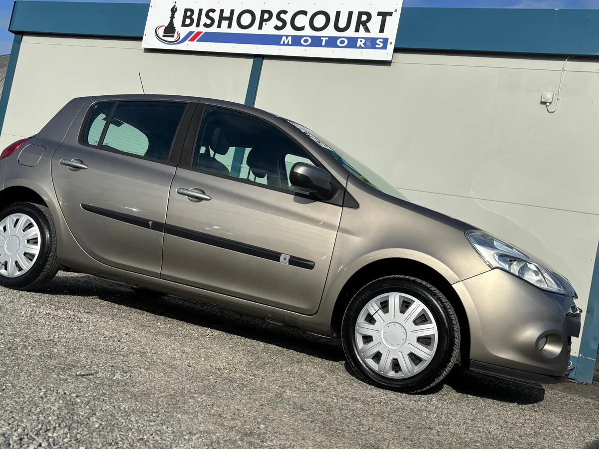Renault Clio 2010 - Image 3