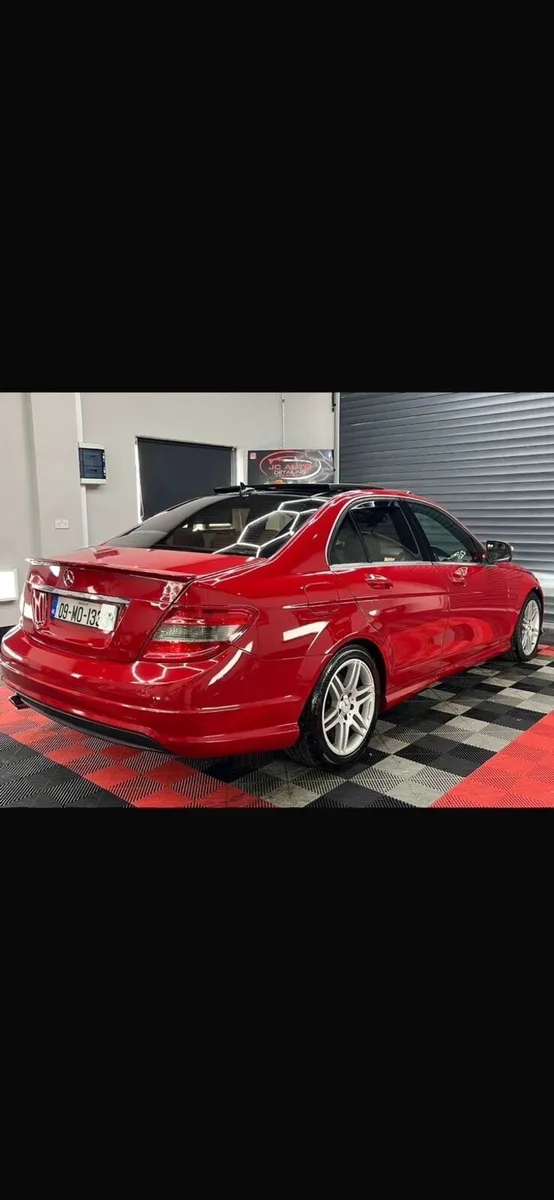 Mercedes c220d AMG - Image 3