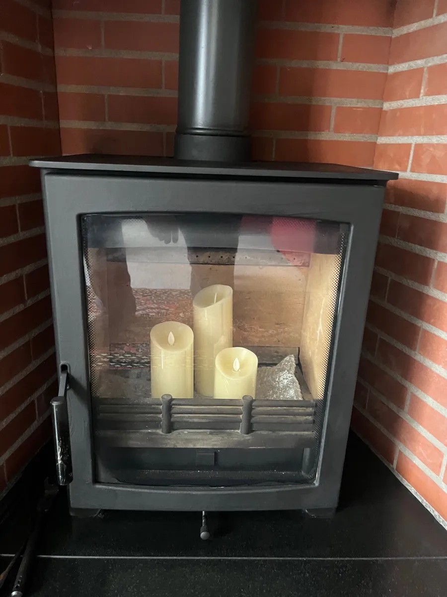 Wood burning Stove - Image 2