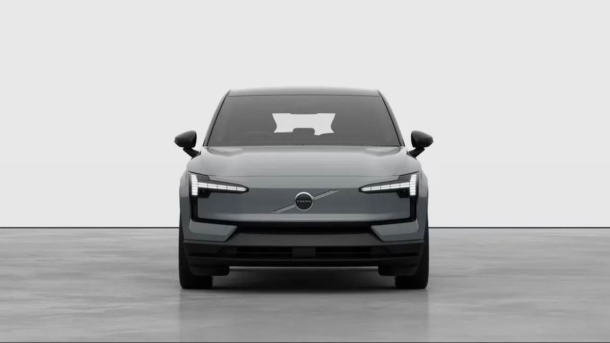 Volvo EX30 Vapor Grey Extended Range Plus With In - Image 2