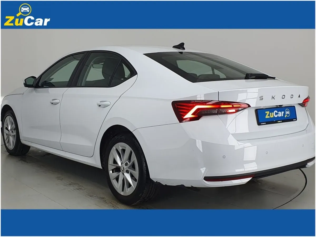 Skoda Octavia  3 Selection 2.0tdi 115HP - Image 4